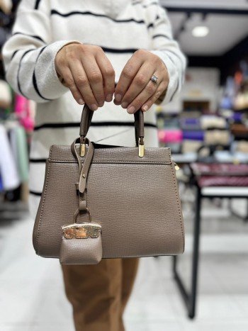 Matewcox Byn-2434 Kadın Çanta İthal Premium Serisi El Ve Çapraz Model Taş Matewcox Byn-2434 Kadın Çanta İthal Premium Serisi El Ve Çapraz Model Taş