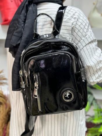 Nas Bags 1018 Kadın Omuz Ve Sırt Model Rugan Siyah Nas Bags 1018 Kadın Omuz Ve Sırt Model Rugan Siyah