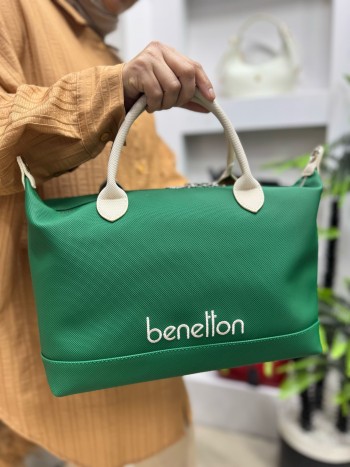 Benetton Bnt-1612 Kadın Çanta Nano Kumaş El Ve Çapraz Model Zümrüt Yeşil Benetton Bnt-1612 Kadın Çanta Nano Kumaş El Ve Çapraz Model Zümrüt Yeşil