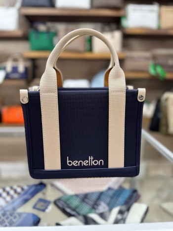 Benetton Bnt-1620 Nano Kumaş El Ve Çapraz Model Lacivert Benetton Bnt-1620 Nano Kumaş El Ve Çapraz Model Lacivert