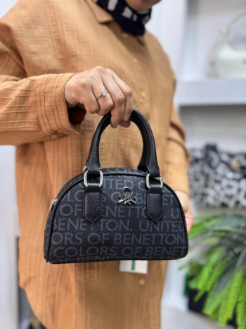 Bennetton Bnt-1602 El Ve Çapraz Model Siyah Bennetton Bnt-1602 El Ve Çapraz Model Siyah