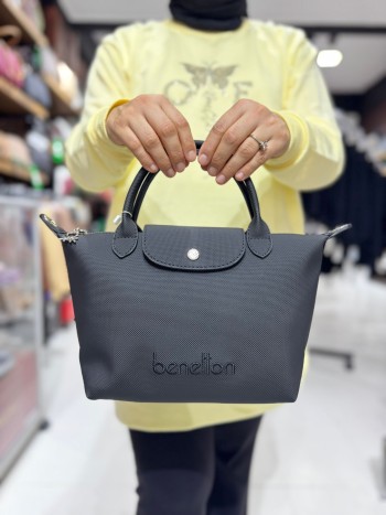 Bennetton Bnt-1702 Nano Kumaş EL Ve Çapraz Model Siyah Bennetton Bnt-1702 Nano Kumaş EL Ve Çapraz Model Siyah