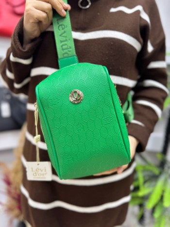 Levidor 930229 Kadın Çanta Lazer Baskı Vücut Çantası Yeşil