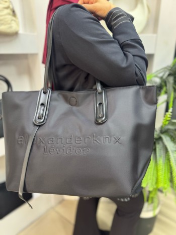 Levidor 930392  Kadın Çanta İthal Premium Serisi  El Ve Omuz Model Siyah