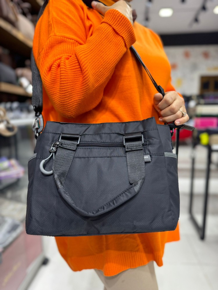 Sanmoris 6006 İthal Paraşüt Kumaş El Omuz Ve Çapraz Çanta Siyah Sanmoris 6006 İthal Paraşüt Kumaş El Omuz Ve Çapraz Çanta Siyah