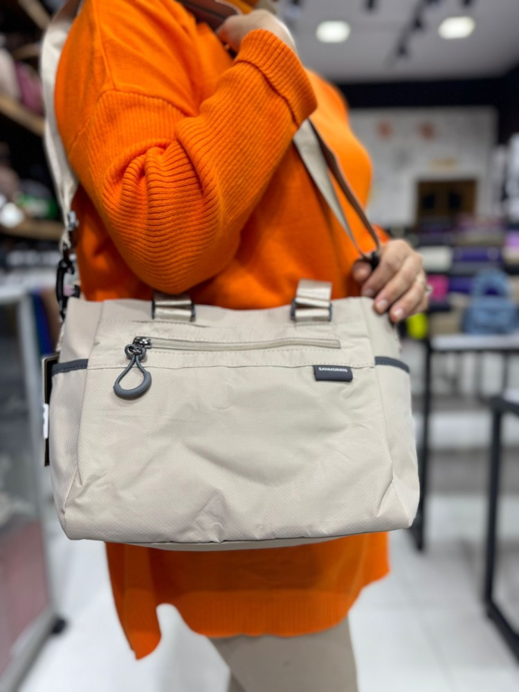 Sanmoris 6006 İthal Paraşüt Kumaş El Omuz Ve Çapraz Çanta Krem Sanmoris 6006 İthal Paraşüt Kumaş El Omuz Ve Çapraz Çanta Krem